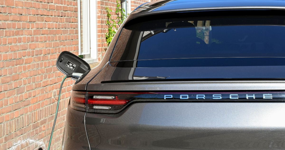 Neighbor Parks His Porsche on Her Lawn: Her Savage Revenge Is Pure Genius