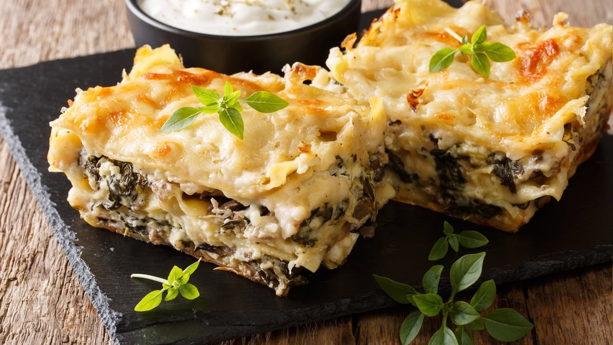 Winter Vegetarian Lasagna Recipe with Mushrooms – Light Version