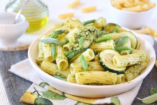 pâtes à la crème de courgettes