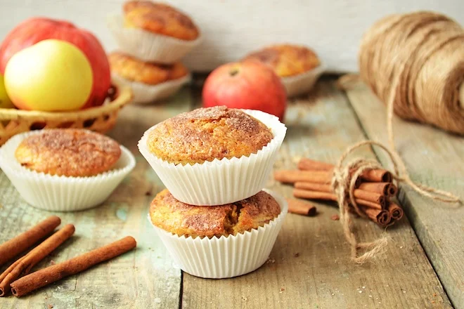 Muffins aux pommes et à la cannelle