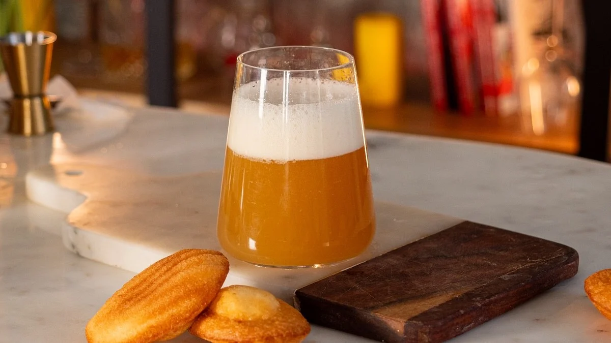 Easy 3-Ingredient Madeleine Cocktail Recipe