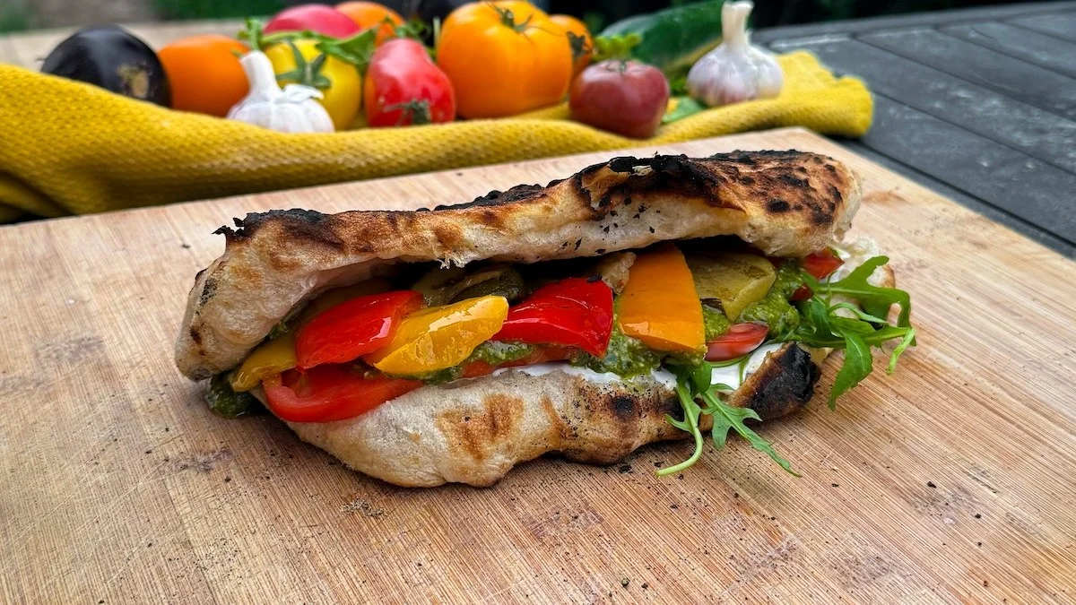 Pizza or Sandwich? Try This 100% Vegetarian, Flavor-Packed Recipe Now