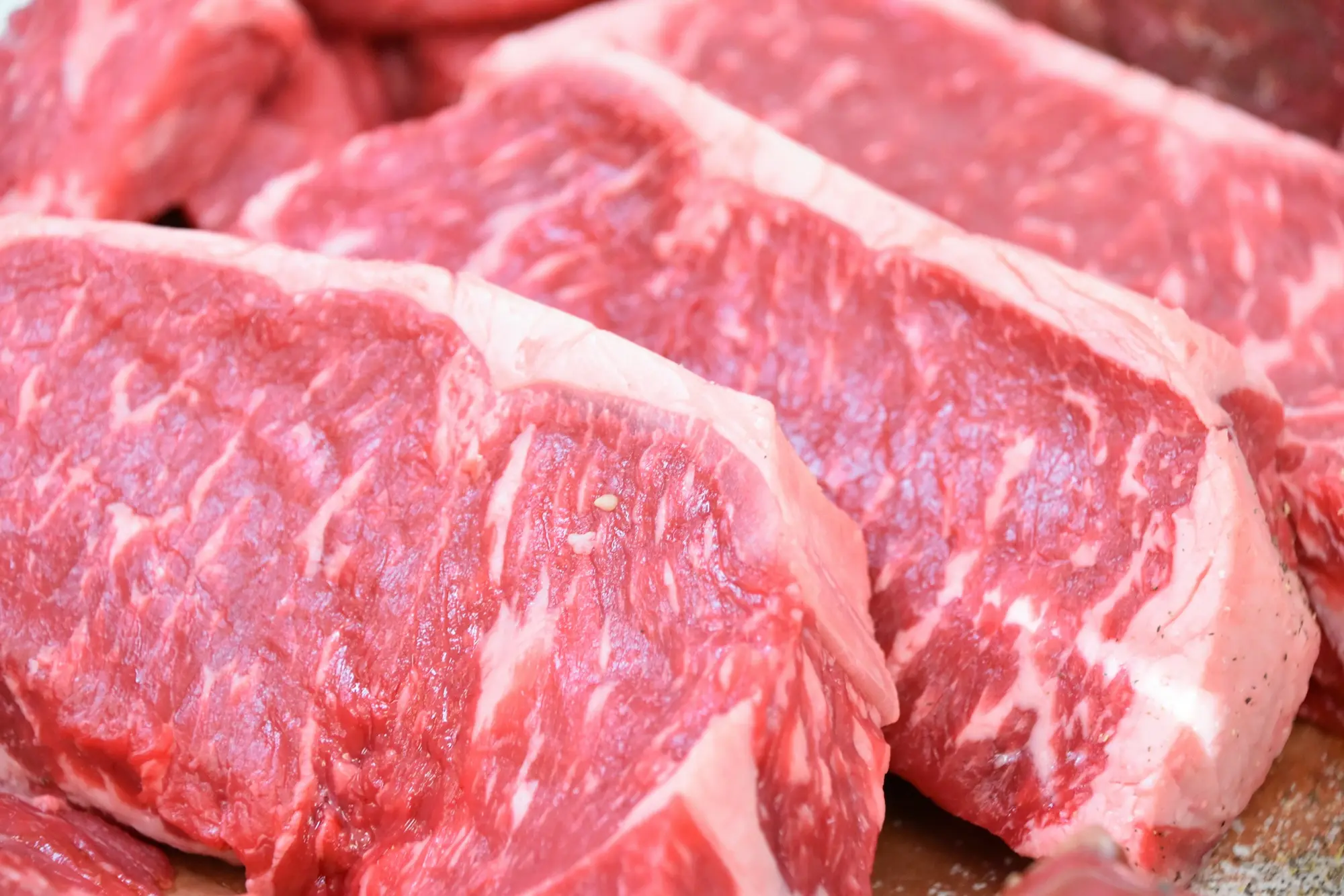 FotografÃa de cerca de carne cruda
